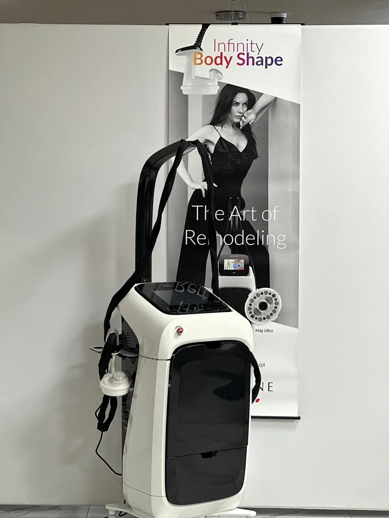 Aparatul Infinity Body Shape în salonul Amelie Studio din Brăila