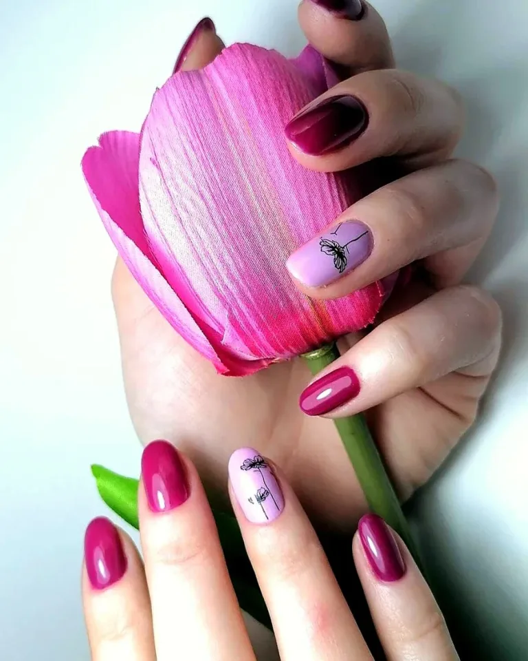 Manichiură semipermanentă cu design